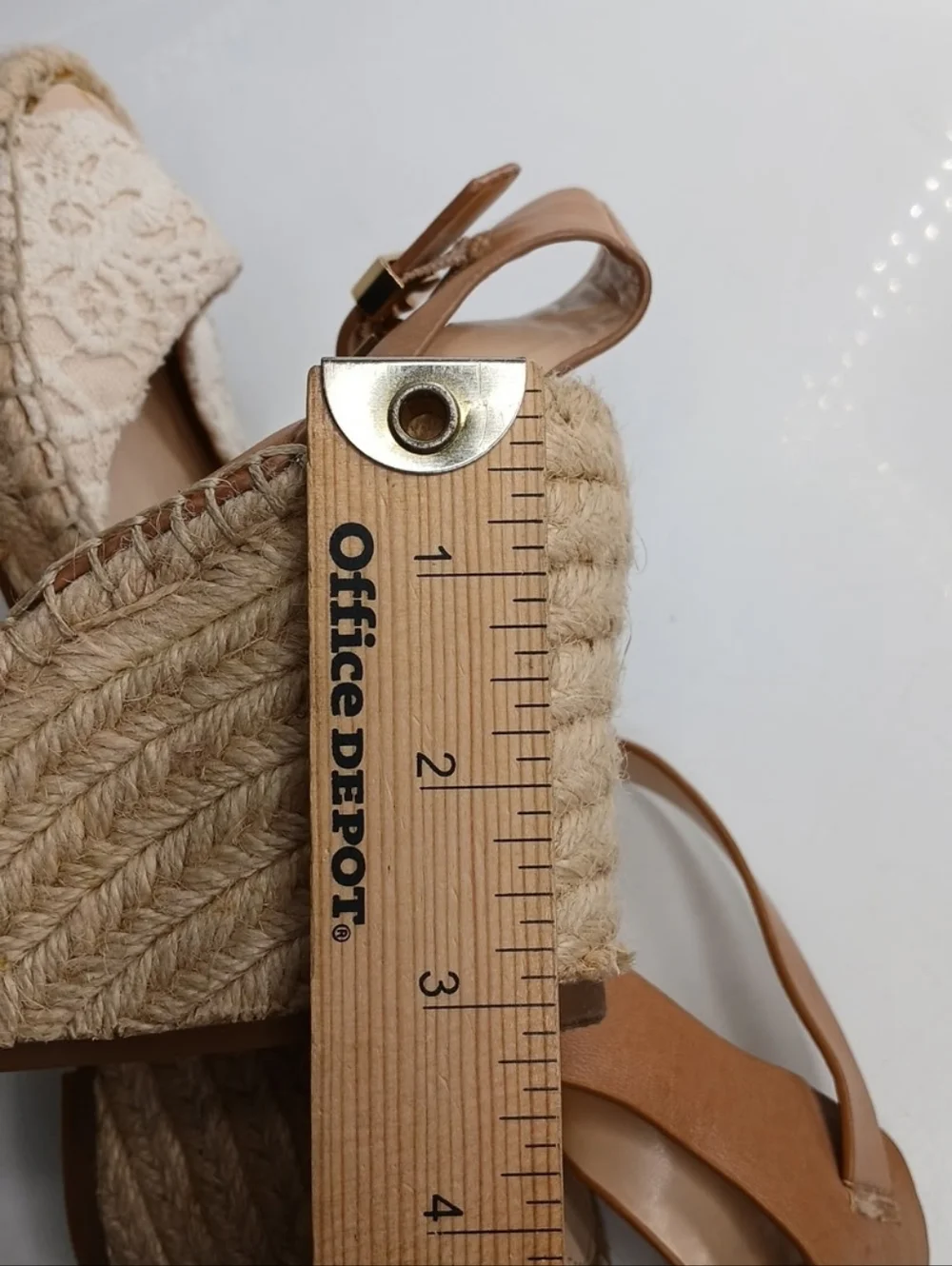 Vince Camuto Women's White Tan Jute‎ Wedge Ankle Strap Sandal Size US 8.5